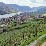 Fleur Star Wachau *
