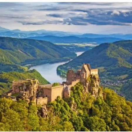 Fleur Star Wachau 公寓